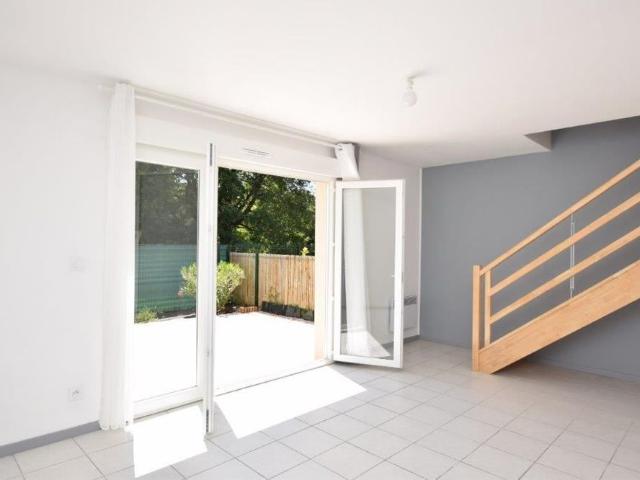 Location Maison 4 pièces 81m² LA SALVETAT ST GILLES 31880