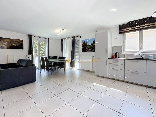 Location Maison 4 pièces 82 m2 à Bourgoin Jallieu