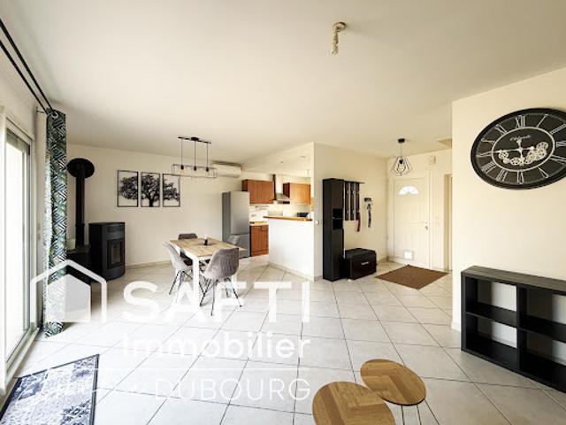 Location Maison 4 pièces 82 m2 Beychac et Caillau