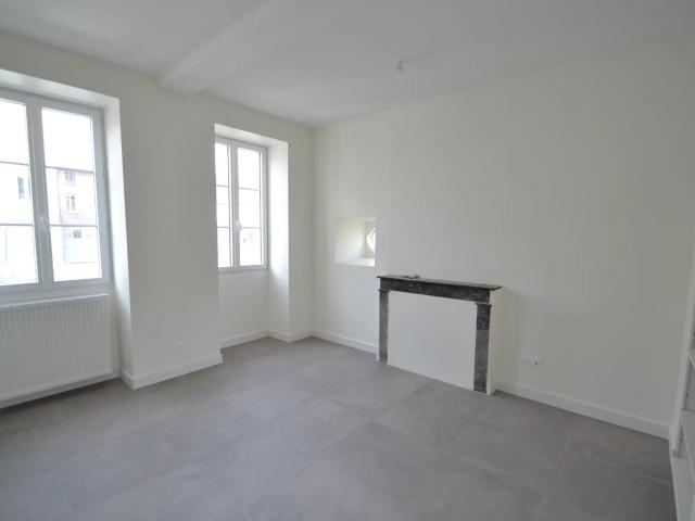 Location Maison 4 pièces 82m² GANNAT 03800