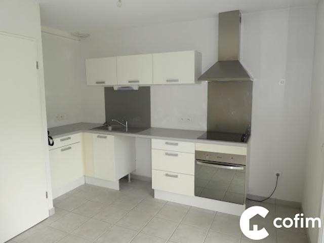 Location Maison 4 pièces 83.6 m2 Idron