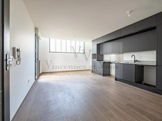 Location Maison 4 pièces 83.81 m2 Vincennes