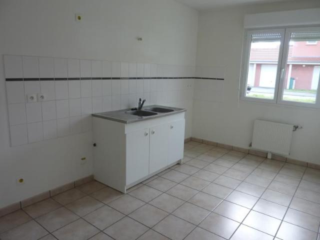 Location Maison 4 pièces 83m²