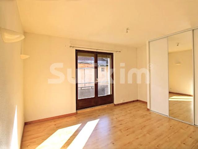 Location Maison 4 pièces 84.42 m2 Tresserve