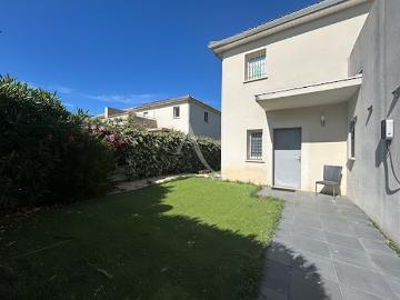 Location Maison 4 pièces 84.5 m2 Bezouce