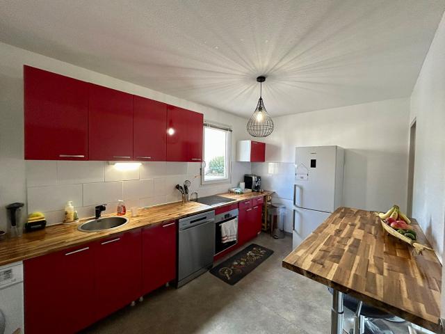 Location maison 4 pièces, 84.75m², Alénya