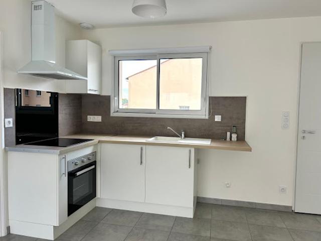 Location Maison 4 pièces 84.98 m2 Trélissac