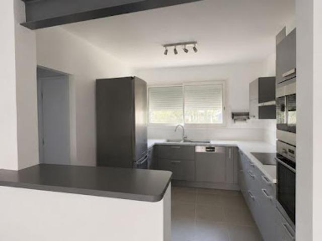 Location Maison 4 pièces 84 m2 Villegailhenc