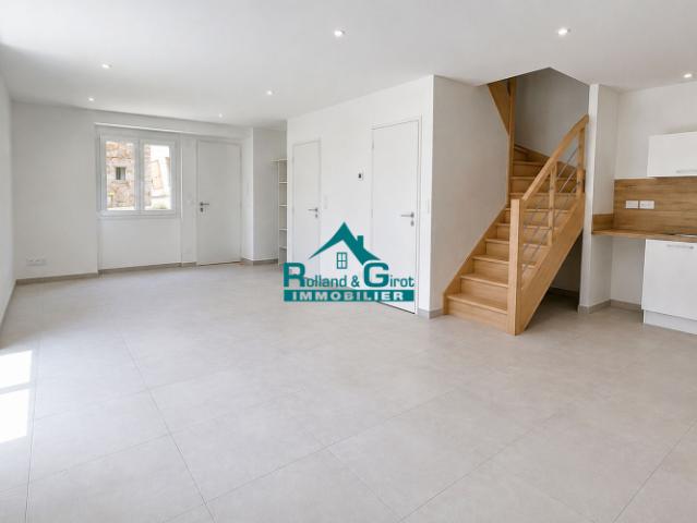 Location maison 4 pièces 84 m²