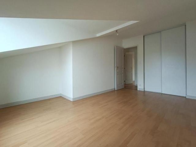 Location Maison 4 pièces 84m² NANTES 44100