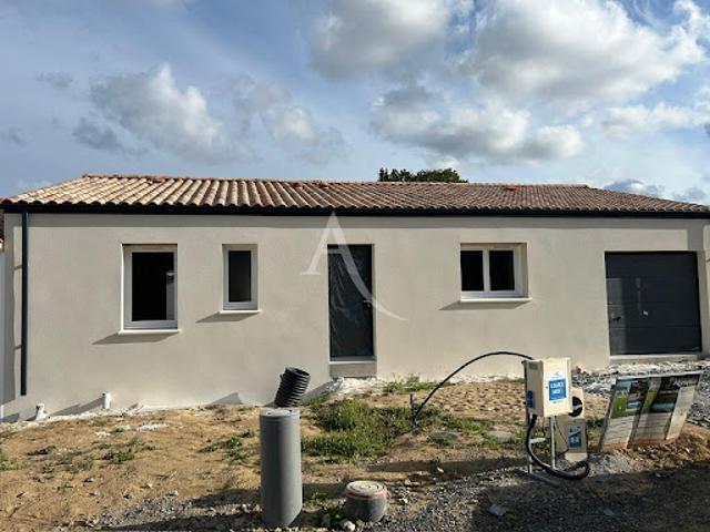 Location Maison 4 pièces 85.38 m2 Les Clouzeaux