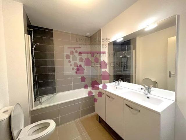 Location Maison 4 pièces 85.56 m2 Saint Médard d'Eyrans