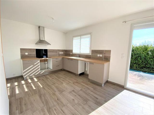 Location Maison 4 pièces 85 m2 Ambillou