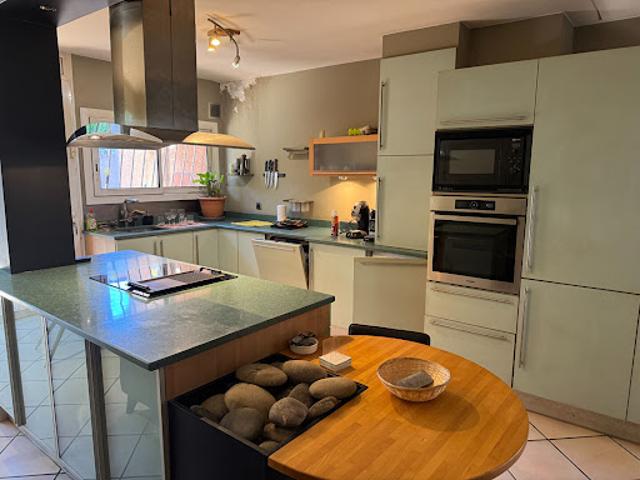 Location Maison 4 pièces 85 m2 Les milles