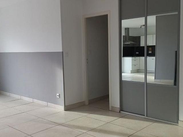 Location Maison 4 pièces 85m² LAVERNOSE LACASSE 31410