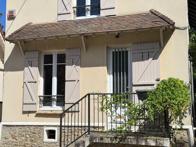 Location Maison 4 pièces 85m² VILLENNES SUR SEINE 78670