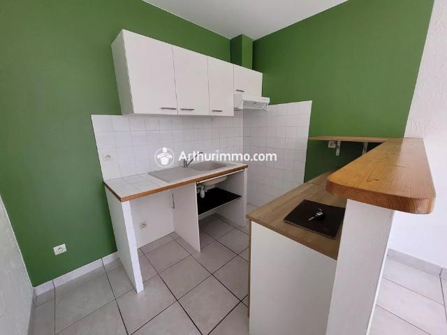 Location Maison 4 pièces 87 m2 à Courcelles