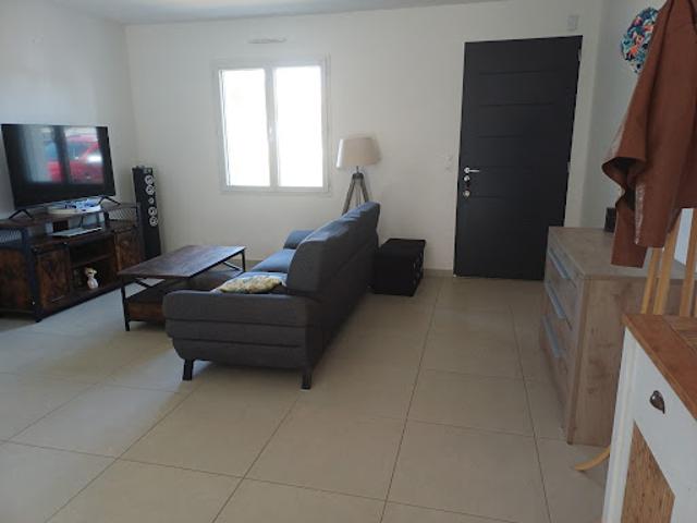 Location Maison 4 pièces 87 m2 Vivonne