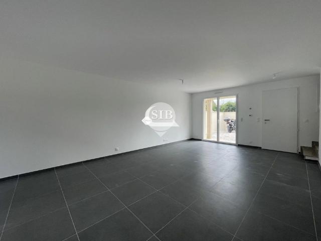 Location Maison 4 pièces 87m² LA VILLE DU BOIS 91620