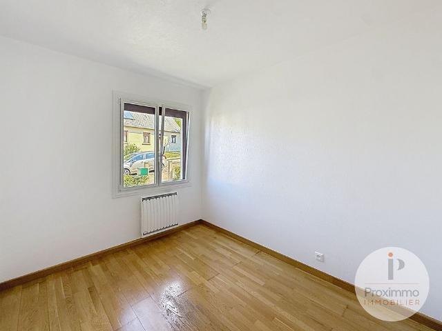 Location Maison 4 pièces 87m²