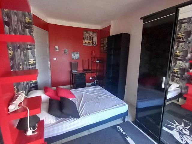 Location Maison 4 pièces 87m²