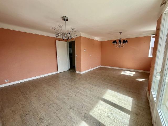 Location Maison 4 pièces 87m²