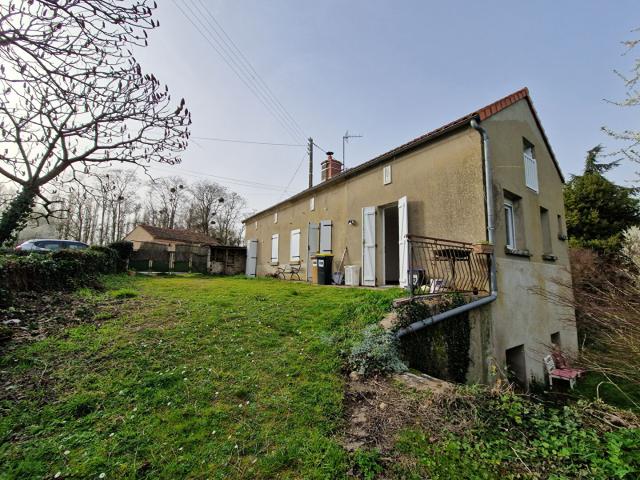 Location maison 4 pièces, 88.00m², Lys Haut Layon