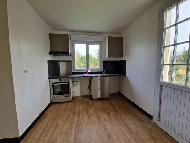 Location maison 4 pièces, 88.00m², Lys Haut Layon