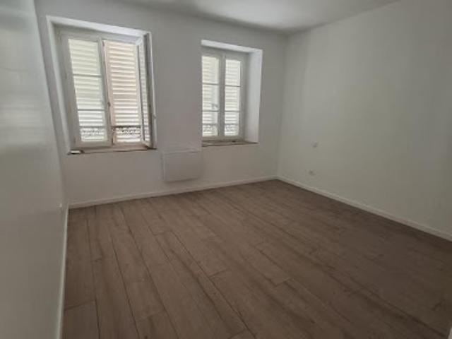 Location Maison 4 pièces 88.75 m2 Signy Signets