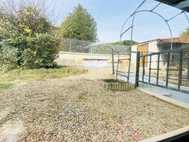 Location maison 4 pièces 88.8 m² à Mâcon 71000 5 890 €