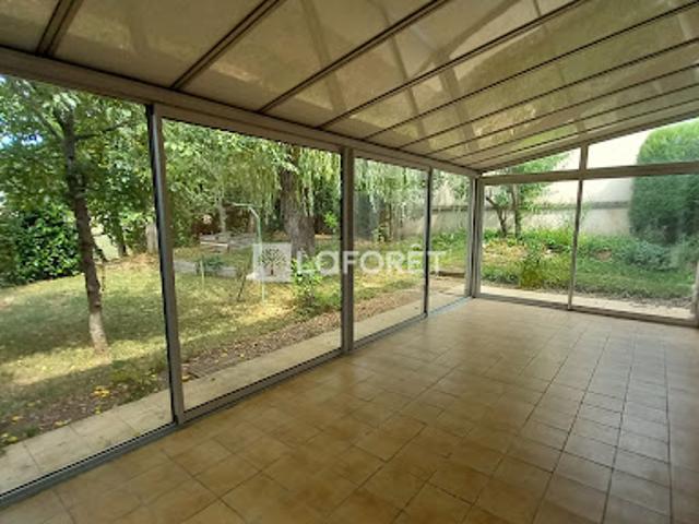 Location Maison 4 pièces 88 m2 Massiac