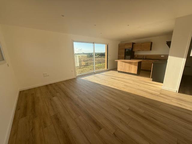 Location Maison 4 pièces 88 m2 Tourville sur Sienne