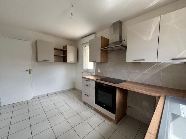 Location Maison 4 pièces 83m² TOURLAVILLE 50110