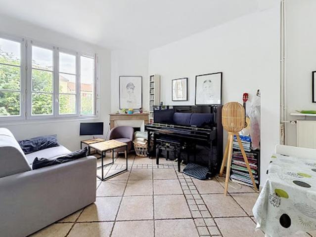 Location Maison 4 pièces 89.9 m2 Suresnes