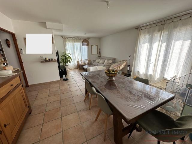 Location Maison 4 pièces 89m² LE BEAUSSET 83330