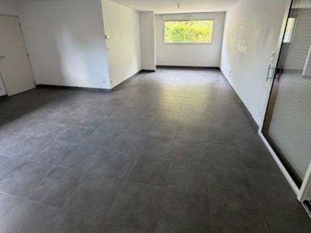 Location Maison 4 pièces 90.8 m2 Mérignies