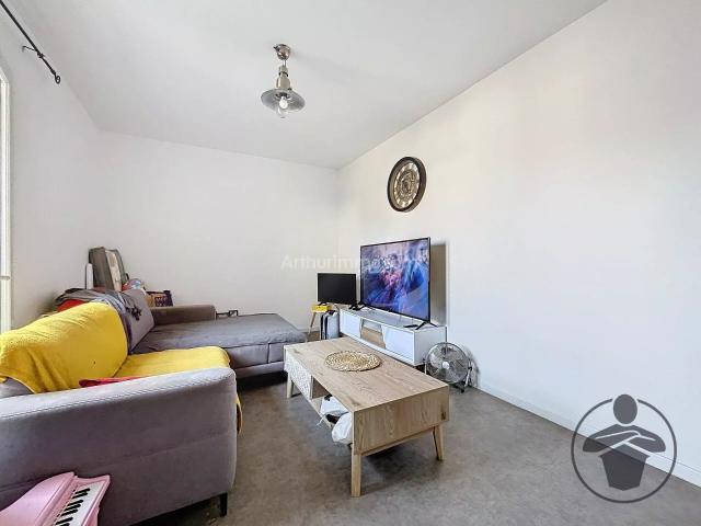 Location Maison 4 pièces 90 m2 à Coutras