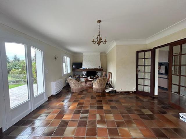 Location Maison 4 pièces 90 m2 Lescar