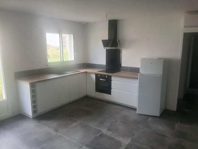 Location Maison 4 pièces 90 m2 Naucelle