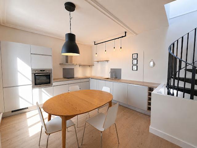 Location Maison 4 pièces 90 m2 Puteaux