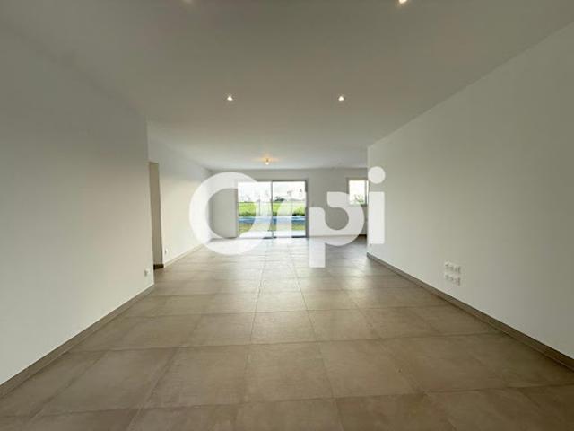 Location Maison 4 pièces 91.21 m2 Surgères