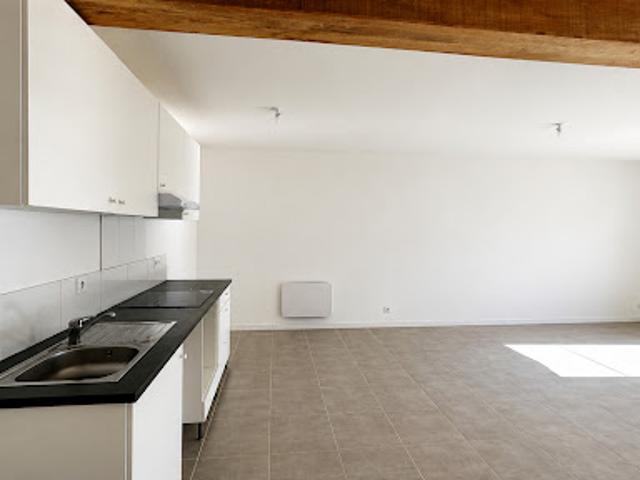 Location Maison 4 pièces 91.53 m2 Pugnac