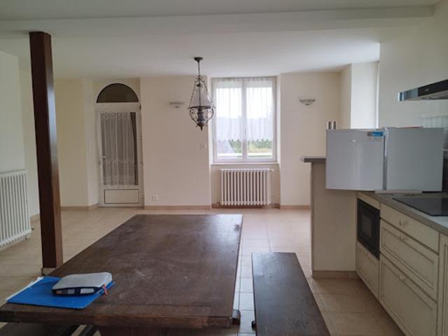 Location Maison 4 pièces 91.75 m2 Plévin