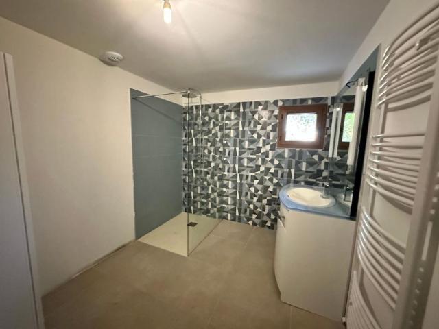 Location Maison 4 pièces 91m² MONTRICOUX 82800
