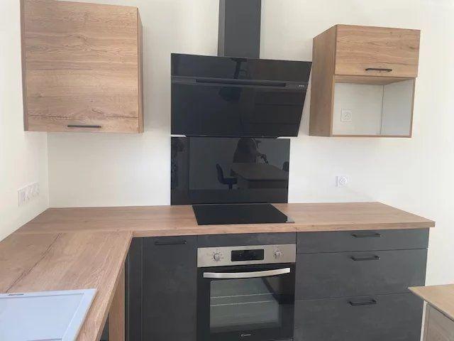 Location Maison 4 pièces 91m² ST DIDIER 84210