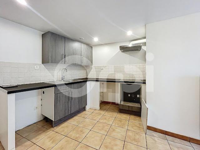 Location Maison 4 pièces 92.16 m2 Ussac