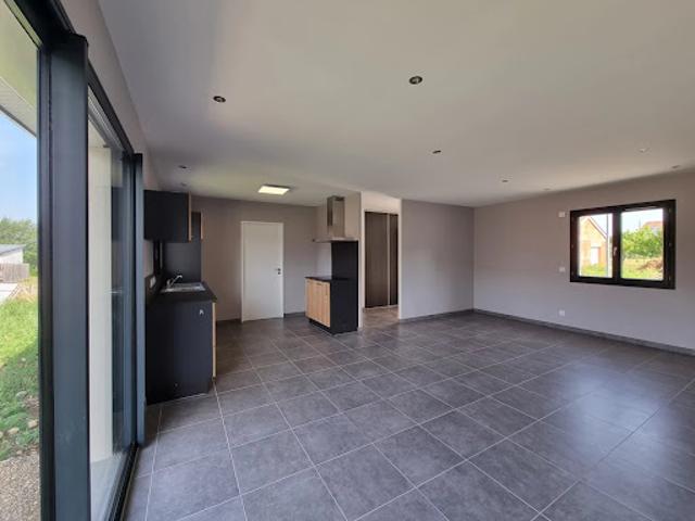 Location Maison 4 pièces 92.2 m2 Saint Romans