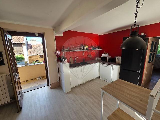 Location Maison 4 pièces 92m² LIMAS 69400