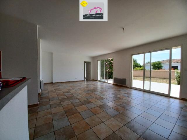 Location Maison 4 pièces 93m² CANET 11200