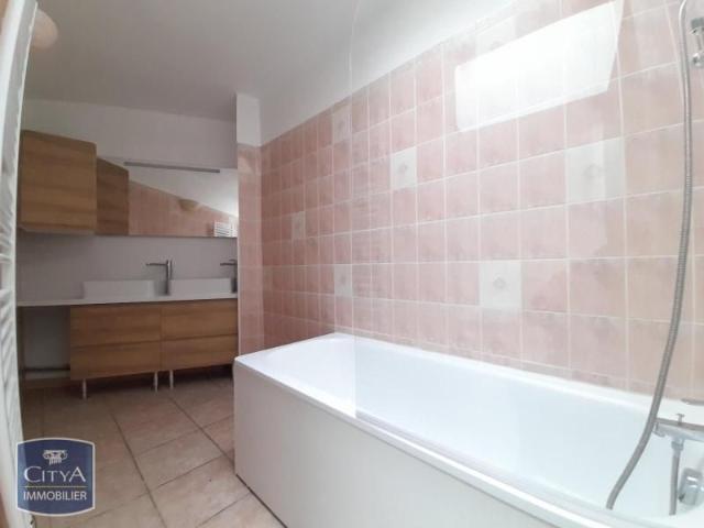 Location Maison 4 pièces 93m² LILLE 59000